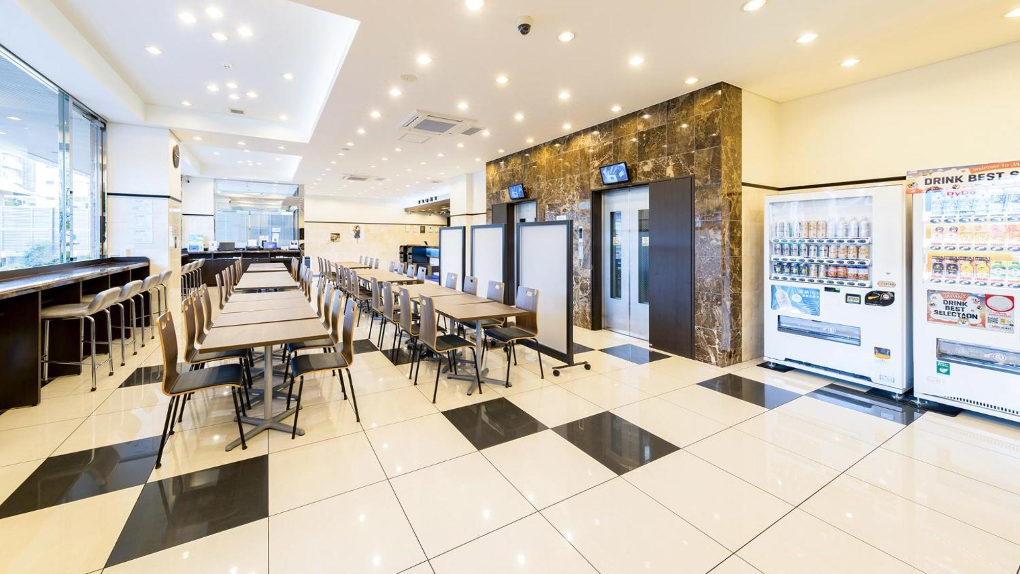 Toyoko Inn Tsu Eki Nishi Guchi Exterior photo
